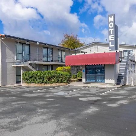 המילטון Terapa Motor Inn מראה חיצוני תמונה