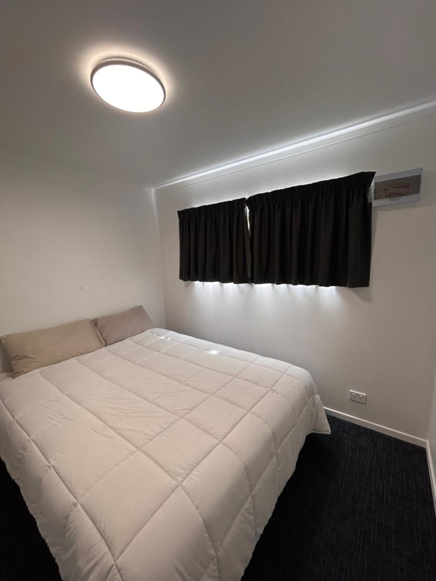 המילטון Terapa Motor Inn מראה חיצוני תמונה