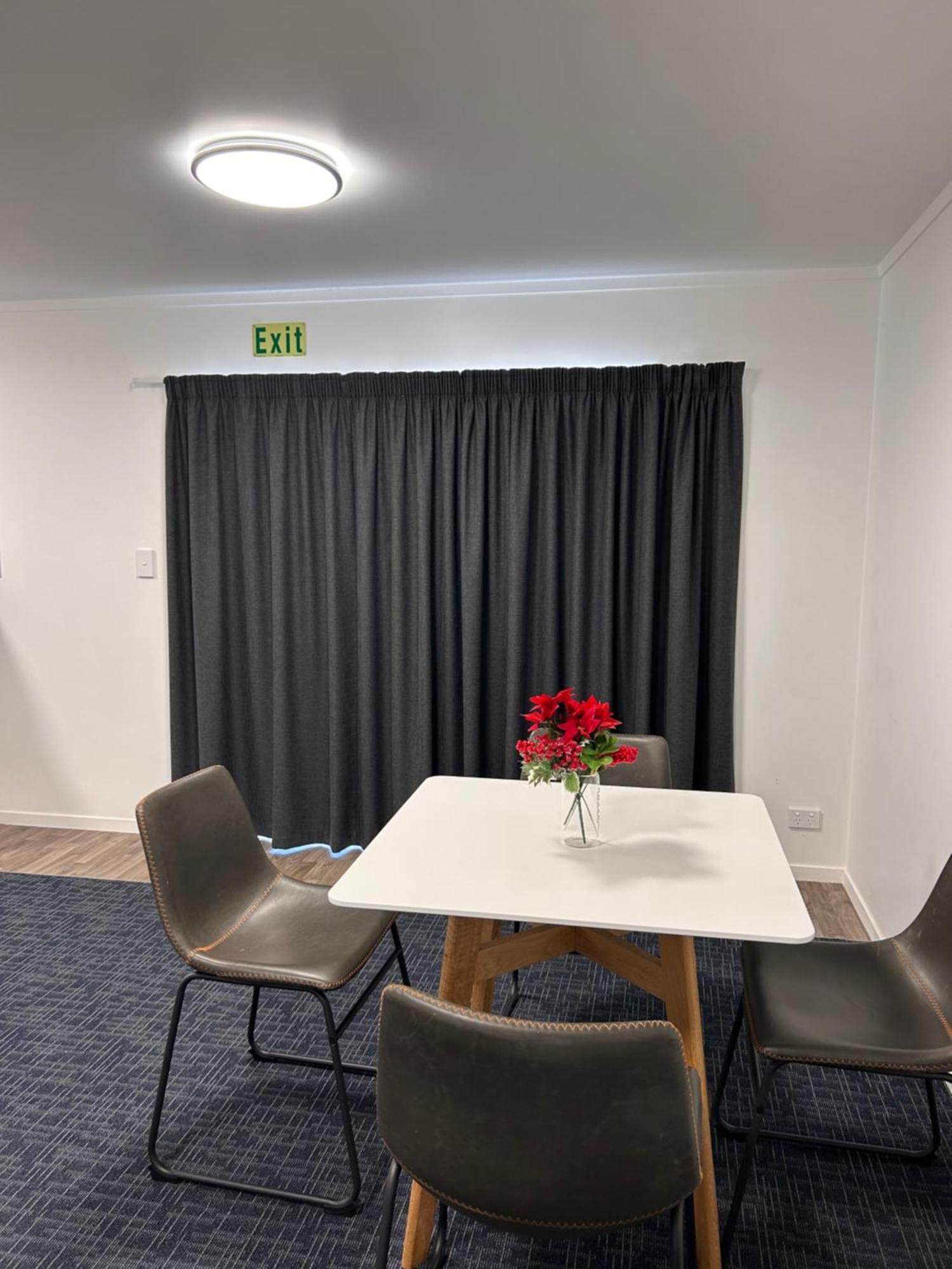 המילטון Terapa Motor Inn מראה חיצוני תמונה