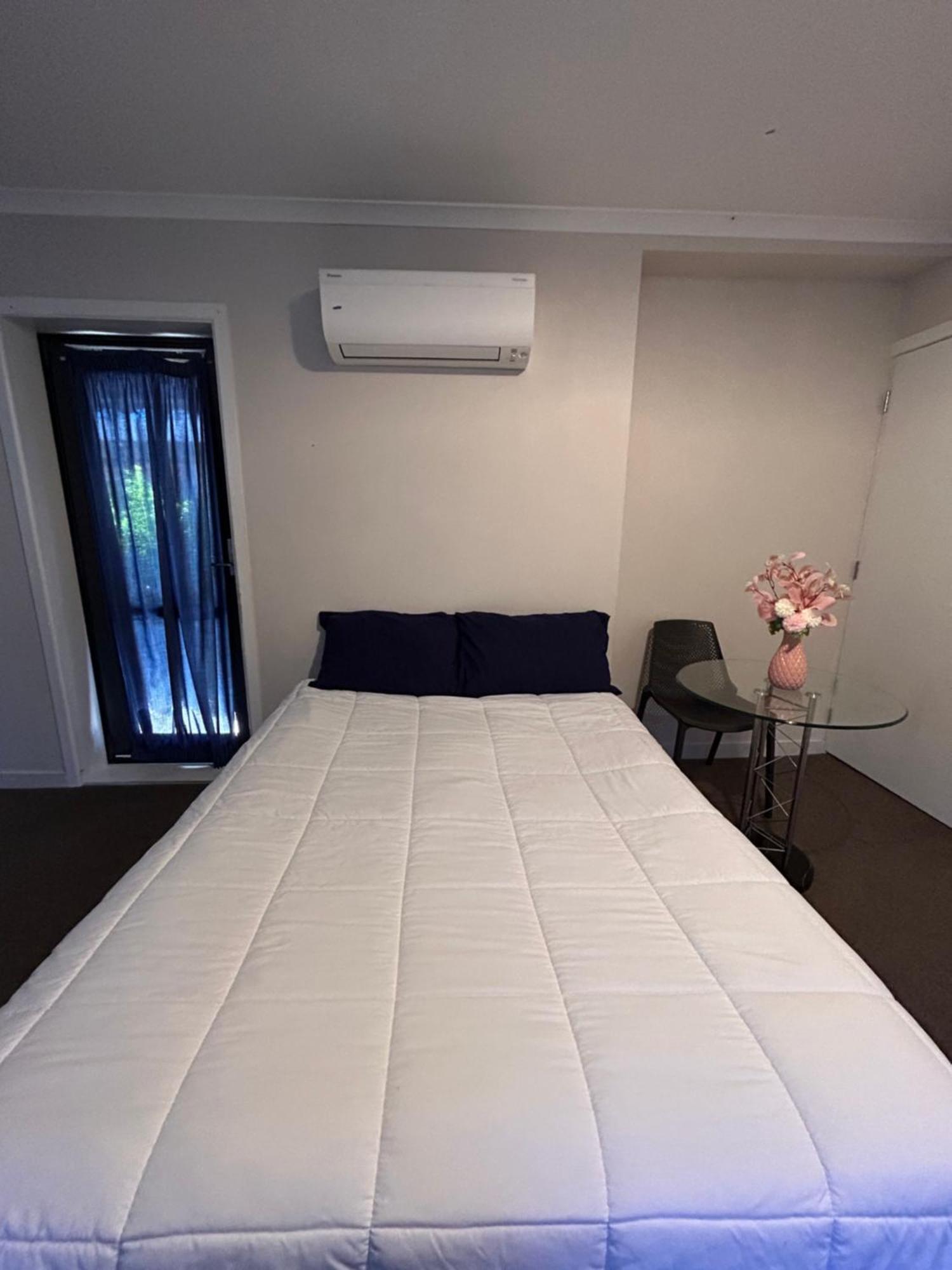 המילטון Terapa Motor Inn מראה חיצוני תמונה